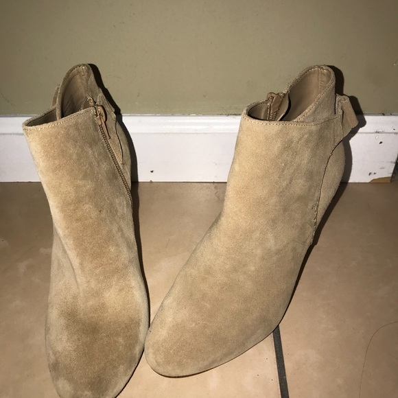 Aldo - Picture 3 of 4